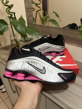 Nike Shox R4- Size UK 8- Shoes