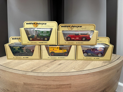 Job lot matchbox models - 5, of