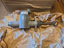 Genuine NOS Range Rover Classic Lockheed AEU1714 Clutch Master Cylinder Assembly