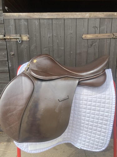 Gfs feildhouse gp saddle - 17.5,