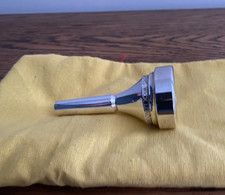 USED ONCE DENNIS WICK 2L