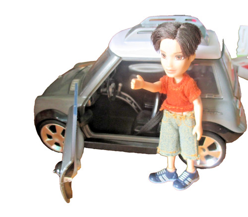 Lil bratz mini cooper - lil', car