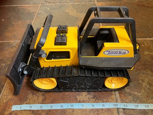 Vintage 1999 tonka bulldozer - 1999,