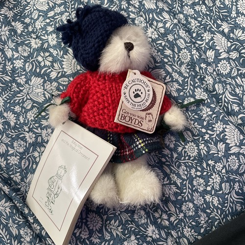 Lovely boyd bear in outfit - ,