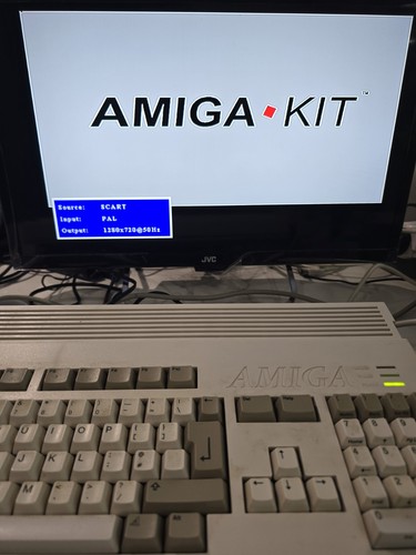 Commodore amiga 1200 - ,