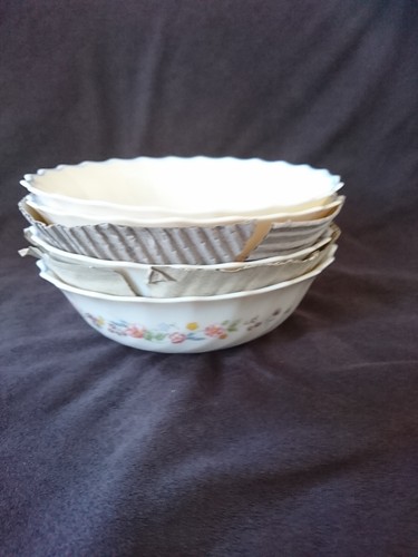 Vtg arcopal victoria french - arcopal,
