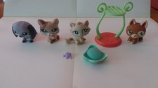 BUNDLE OF 4 LITTLEST PET SHOPS