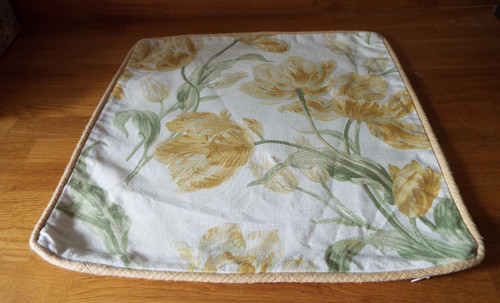 Laura ashley gosford - laura, camomile
