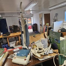 Hoover 6525C Vintage Upright Vacuum Cleaner - WORKING - Original Box And Tools