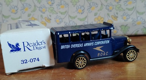 Diecast corgi bedford bus boac - corgi,