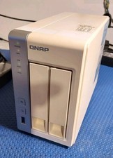 Nas QNAP TS-231 + 2 x 2 TB HDD WD Red