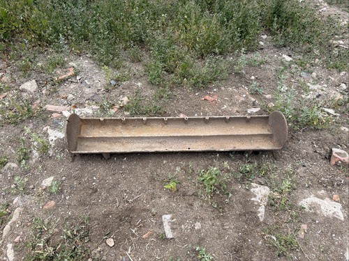 Cast iron pig trough - iron, trough/feeder