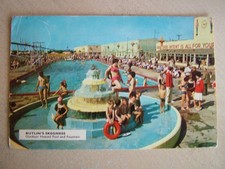 Postcard BUTLIN'S SKEGNESS, OUTDOOR HEATED POOL & FOUNTAIN. Used 1960's.