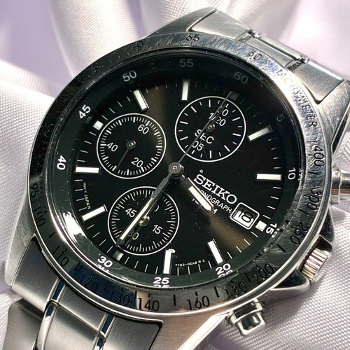 Seiko chronograph wristwatch - seiko,