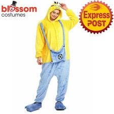 N1557 Adults Despicable Me