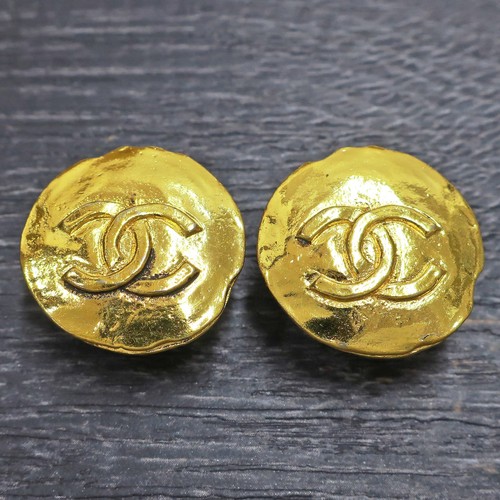 Chanel gold plated logos - plated,
