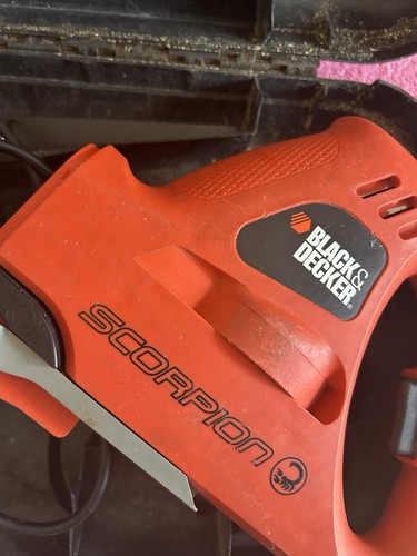 Black decker scorpion ks890e - black,