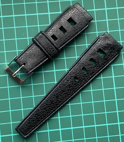 Vintage 20mm rubber diver - vintage,