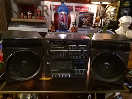 Sanyo rare vintage boombox - c4,
