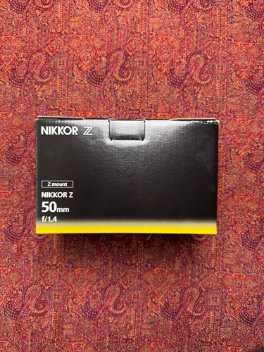 Nikon nikkor 50mm - z,