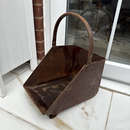 Metal vintage coal - metal, scuttle