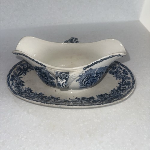 Vintage blue white pottery - blue,