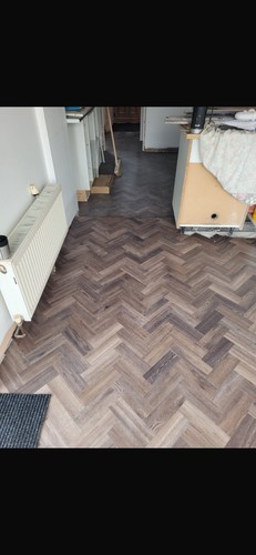 Lvt herringbone walnut wood - lvt,