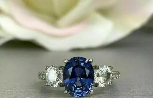 Oval cut natural - ct,