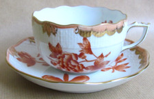 HEREND PORCELAIN VICTORIA