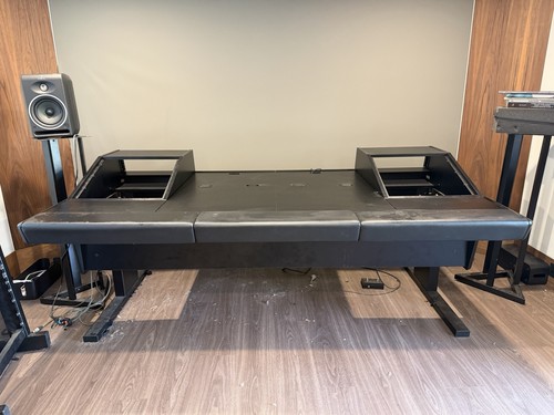 Argosy 90v studio console desk - 90v,