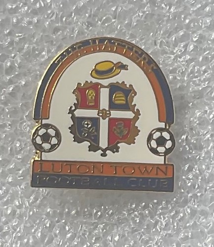 Luton town football club - luton,