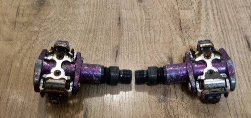 Clipless spd pedals in - (vp?),