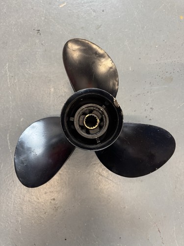 Yamaha outboard propeller - yamaha,