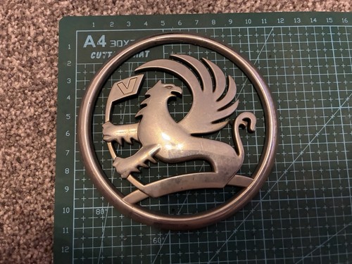 Vauxhall tailgate badge logo - vauxhall,