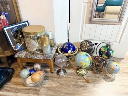 Globe collection set - globe,