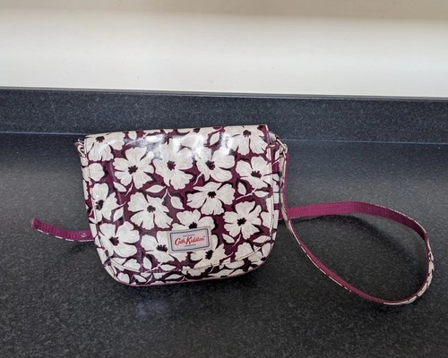 Cath kidston curved saddle bag - kidston,