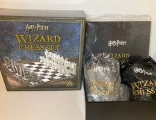 Harry Potter Wizard Chess Set Noble Collection New Open Box