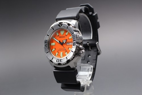 Near mint seiko orange - seiko,