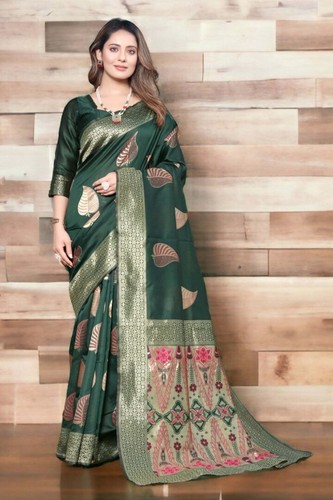 New indian pakistani women - indian,