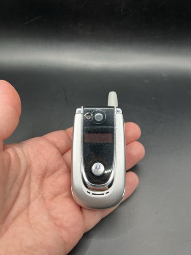 Motorola v600 phone flip - motorola,