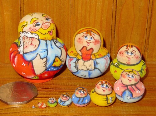 Nesting russian dolls - nesting,
