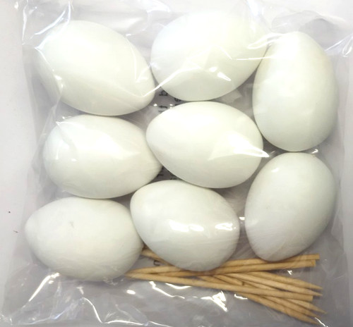 Hollow plastic eggs to - hollow,