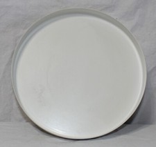 Tesoro 8 1/4" Closed White