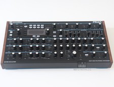 Novation Peak - Desktop Synthesizer + Decksaver & Original Box + 2 Year Warranty