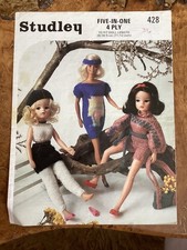 Dolls Clothes Knitting