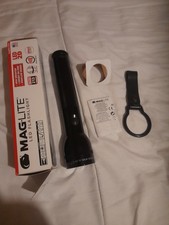 BARGAIN New Maglite 2D Cell