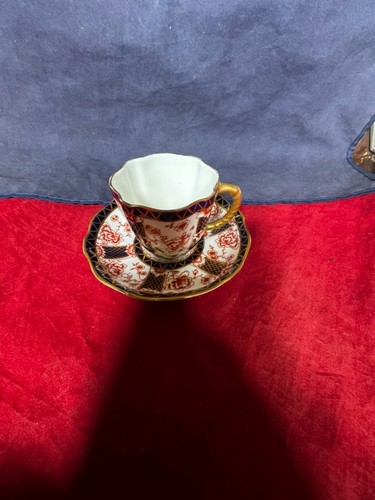 Royal crown derby - royal,