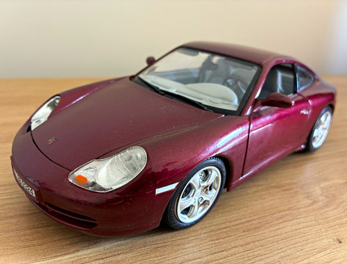 Bburago gold collection 18 - gold, 1:18