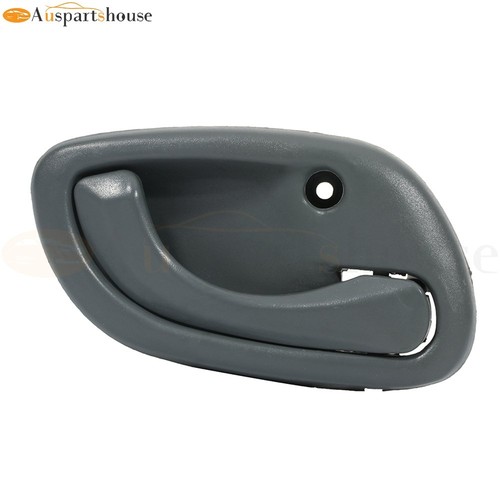 Inside right door handle - right,