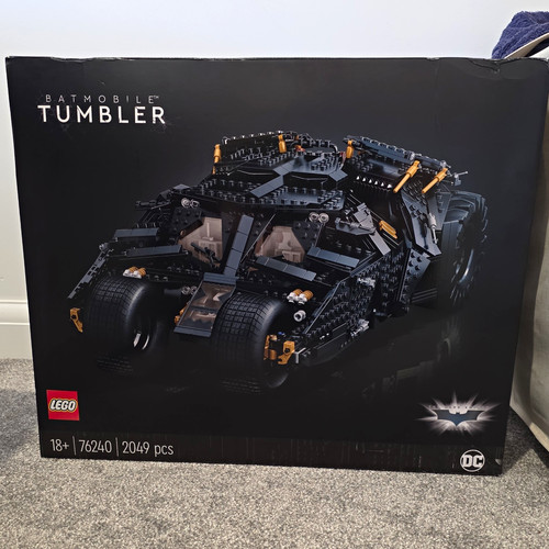 Lego batmobile tumbler 76240 - lego,